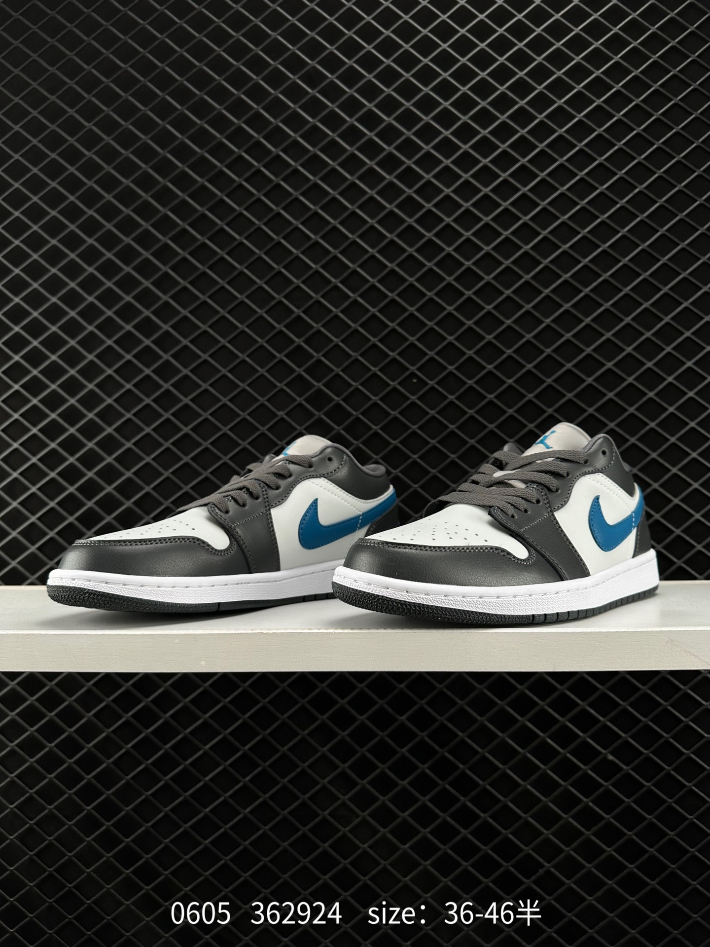 Air Jordan 1 Low AJ1